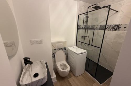 Chatou Apartment | Le cocon des cœurs love room