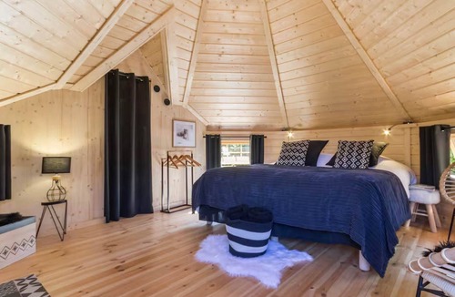 Haute-Goulaine Apartment | LE COCON DES CINQ SENS - The unusual Finns