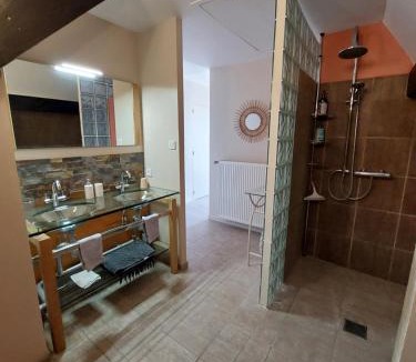 Cessieu Bed & Breakfast | Le Cocon Des Roches