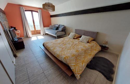Cessieu Bed & Breakfast | Le Cocon Des Roches