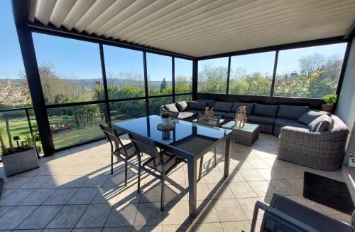 Cessieu Bed & Breakfast | Le Cocon Des Roches