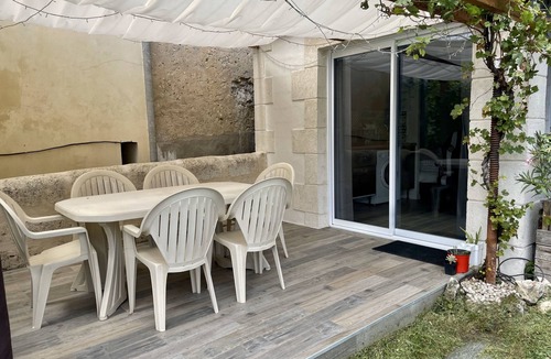 Paillet Apartment | Le Cocon du Coteau - Studio au Calme Climatisé Avec Terrasse