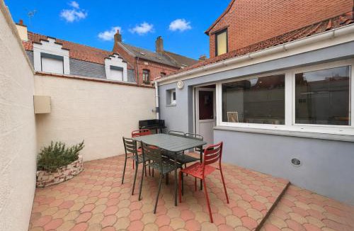 Saint-Omer Apartment | Le Cocon du Haut-Pont - Parking Gratuit, Idéal Groupe, Proche Gare