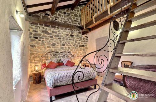 Rochepaule Bed & Breakfast | Le cocon du Vivarais