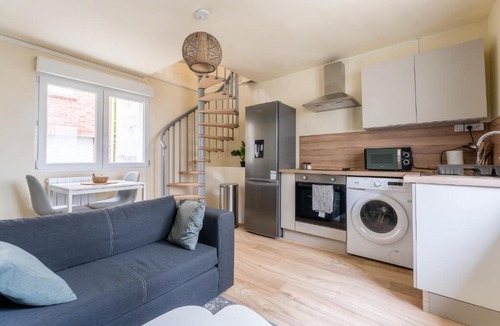 Douai Apartment | Le Cocon - Duplex Moderne & Cosy au Cœur de Douai