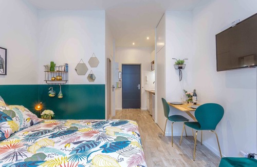 La Guillotiere Condo | Le Cocon Emeraude Rés