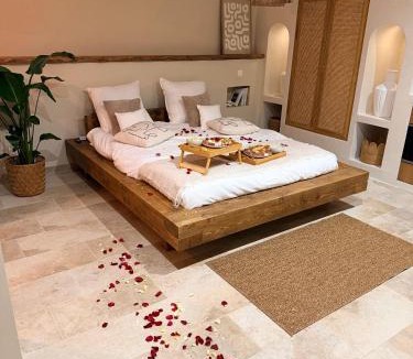 Euzet-les-Bains Hotel | Le cocon