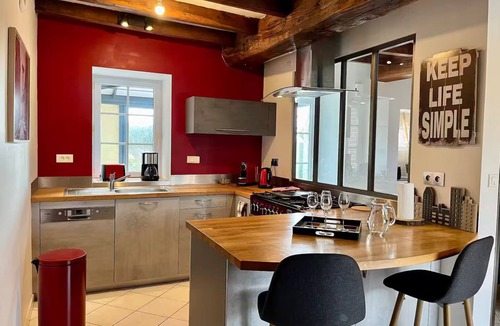Poiroux House | Le Cocon La Portelière -Heated pool & billiards