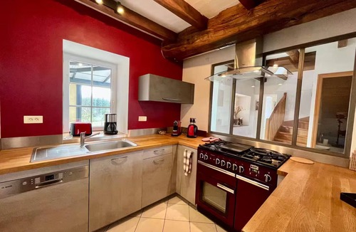 Poiroux House | Le Cocon La Portelière -Heated pool & billiards