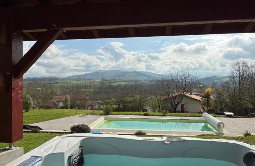 Macaye Apartment | Le cocon Laina Piscine & spa optionnel