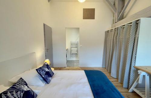 Mont-de-Marsan Apartment | Le Cocon Landais - Clim - Balcon - Central - Spacieux - Lumineux