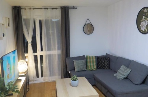 Vigneux-sur-Seine Apartment | Le Cocon Lumineux 20 min from Paris Centre and Orly