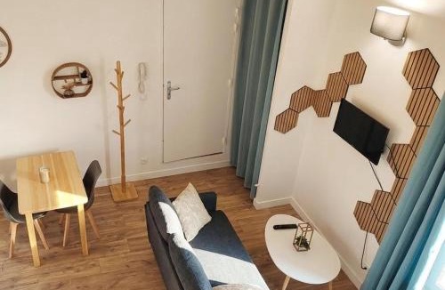 Montbrison Apartment | Le Cocon Mezzanine
