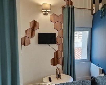 Montbrison Apartment | Le Cocon Mezzanine