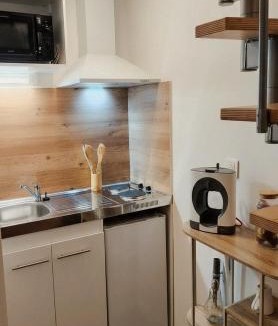Montbrison Apartment | Le Cocon Mezzanine