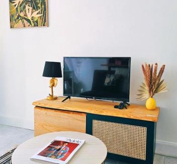 Montaubert - Rille - Saint-Sulpice Apartment | Le Cocon Palmier