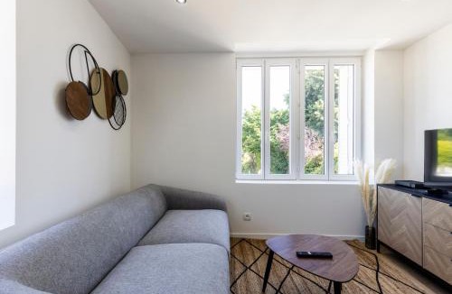 Attignat Apartment | Le Cocon - parking privé