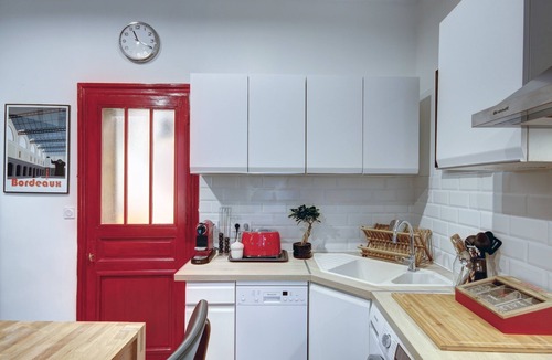 Hotel de Ville - Quinconces Apartment | Le Cocoon 29 - Quartier Saint Pierre pour 3