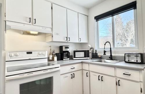 Ste. Foy Apartment | Le Cocooning - with EV Chrger Level 2