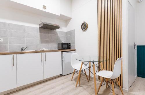 Saint-Etienne Apartment | Le Coeur de St Sernin - Studio Cosy en Hypercentre