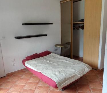 L'Aiguillon Apartment | Le coin de france