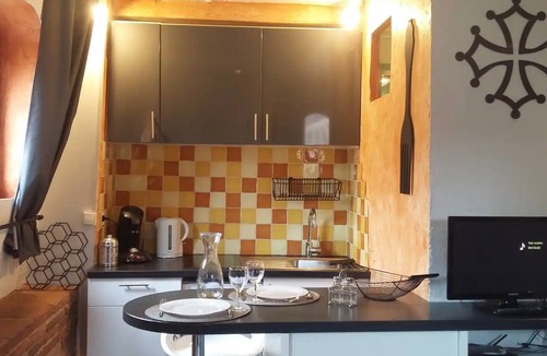 Toulouse City-Centre Apartment | Le Colombier - A deux pas du square Charles de Gaulle