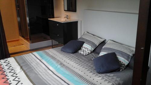 Hardinghen House | Le Colombier