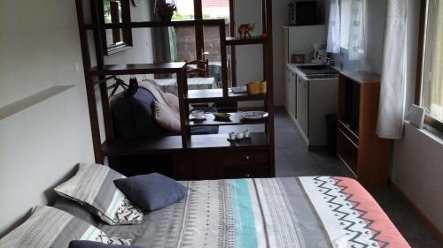 Hardinghen House | Le Colombier