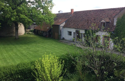 Concriers House | Le Colombier Guesthouse