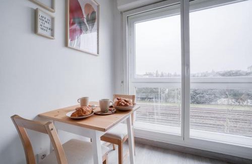 Rosny-sous-Bois Apartment | Le Colorful Bohème - proche Paris