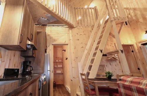 Shannon Ski Chalet | Le Colvert Chalet au Bord de L'eau Avec spa