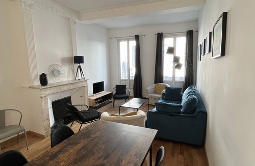 Montpellier City-Centre Apartment | Le Comédie, a charming apartment