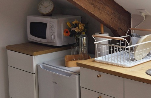 Lens Apartment | Le comble de Lens/Large, quiet, bright studio 10 minutes from the station and stadium