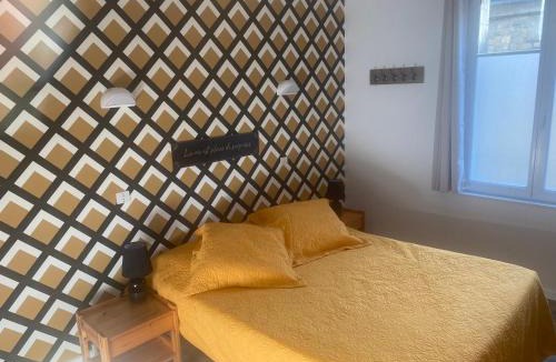 La Haye-du-Puits Hotel | Le Commerce