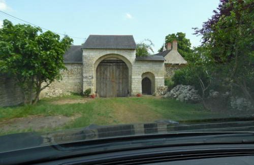 Courchamps Apartment | LE COMPOSTELLE BATIMENT LA RENAISSANCE