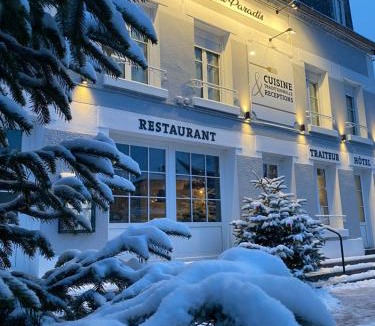 La Ferte-Frenel Hotel | Le Comptoir du Paradis