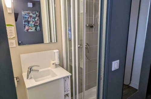 Thonon-les-Bains Hotel | Le Comte Rouge