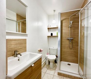 Quartier Saint-Clement - Jardin des Plantes Apartment | Le Contemporain - 2p - wifi