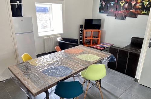 Flamanville Apartment | Le content'in