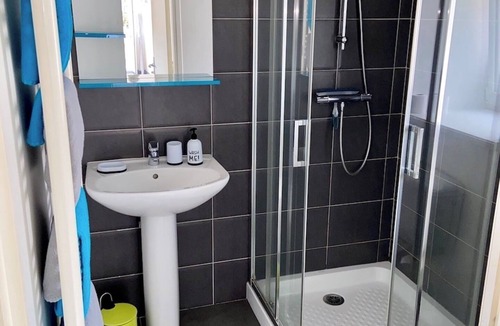 Flamanville Apartment | Le content'in