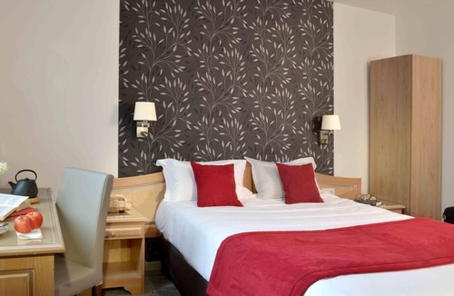 Chateauroux Hotel | Le Continental