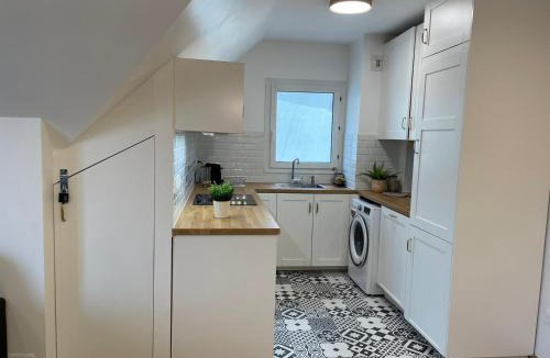 Rueil-Malmaison Apartment | Le Convivial - Proche de Paris - 11C