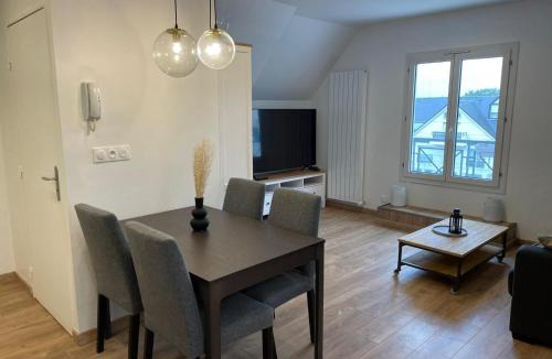 Rueil-Malmaison Apartment | Le Convivial - Proche de Paris - 11C