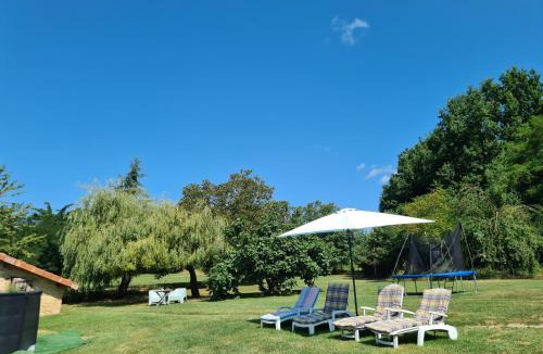 Saint-Sylvestre-sur-Lot Bed & Breakfast | Le Coq en Repos