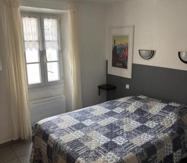 La Roque-Esclapon Hotel | Le Coq en Pâte
