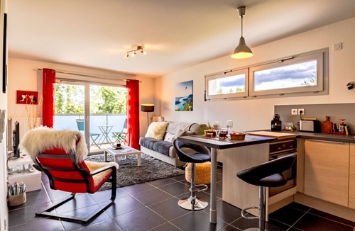 Annecy Apartment | Le Coquelicot