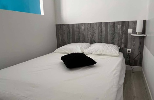 Fontaine Lestang-Bagatelle-Papus-Tabar-Bordelongue Apartment | Le Coquet - Studio - par Keytoko homes
