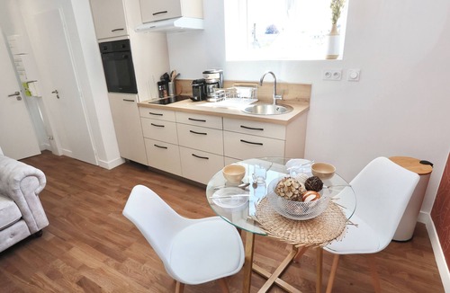 Pontivy Apartment | Le Corail - 4prs/Studio/Pontivy