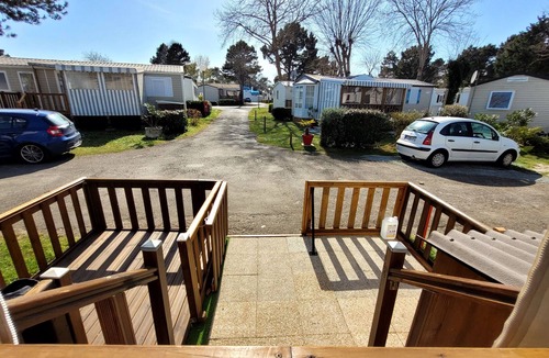 Saint-Jean-de-Monts Ski Chalet | Le Corail - Camping du Bois Masson