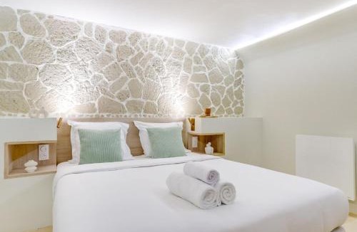 Puteaux Apartment | Le Corail - Raffiné & Ressourçant - by Mon Petit Faré